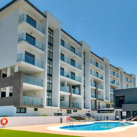 Apartment Brand New Garden Close To Duquesa Port Castillo de Sabinillas